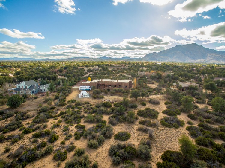 3aeb9003a9a9786dece0dd594b6647a6.1824x0_q100_watermark_watermark_opacity-10_watermark_text-Copyright%20blueangel